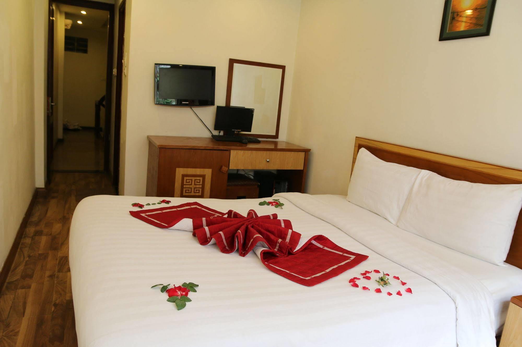 Hanoi Charming Hotel Zewnętrze zdjęcie